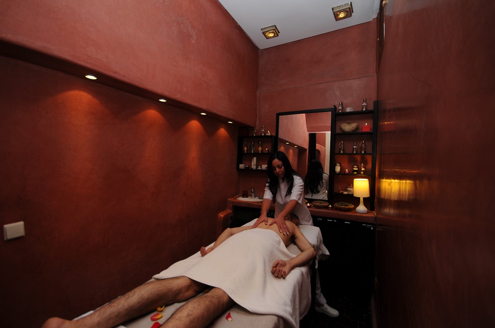 Chambre avec Jacuzzi Privatif Marrakech Hotel à Marrakech